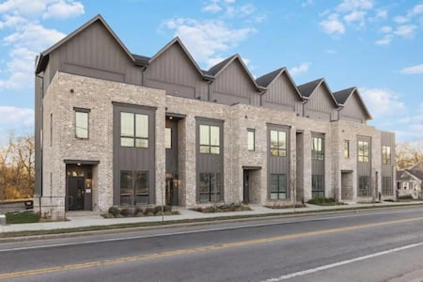 Modern Home With Large Patio Plus Rooftop Deck And Garage Nashville Holiday home