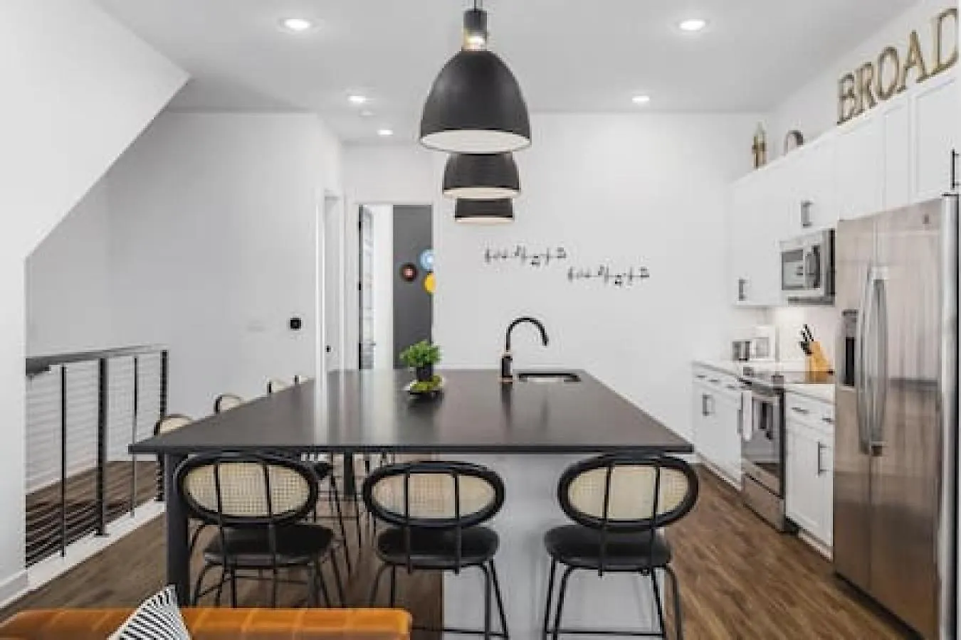 Modern Home With Large Patio Plus Rooftop Deck And Garage Nashville
